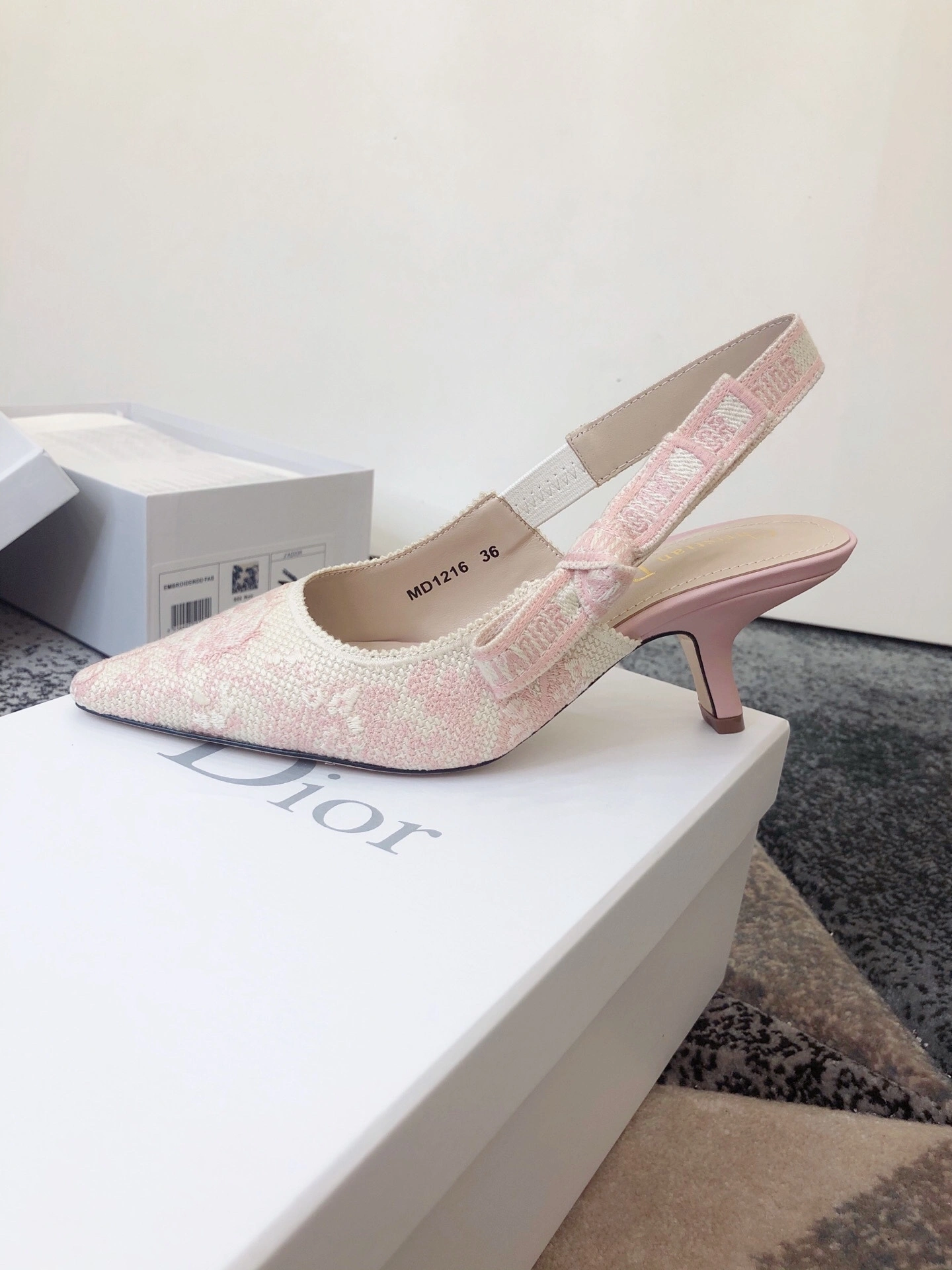 &4ior KDP761TJE_S46P Heel height：6.5CM item:ET-X234E0738W
